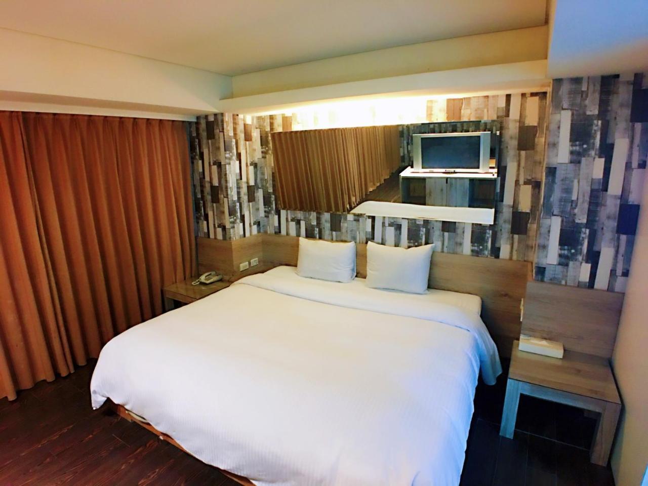 Love Hotel Taipei Exterior foto